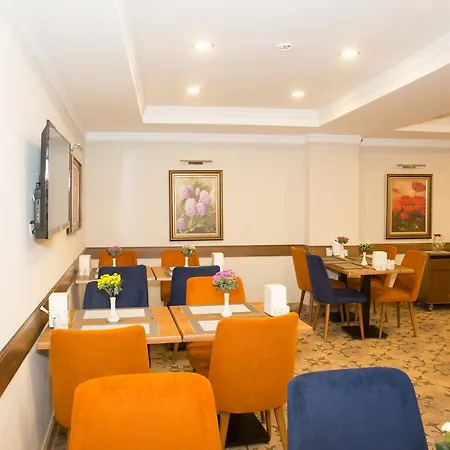 فندق أحمد أفندي كوناغي 3*